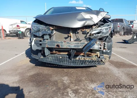 2018 Toyota Corolla Le from USA, damaged, VIN 5YFBURHE9JP763126